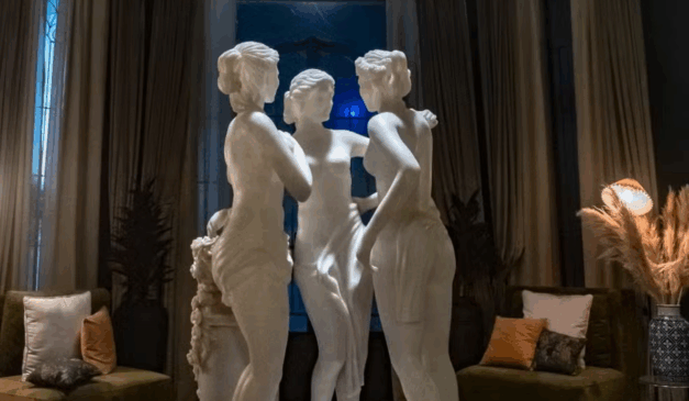 Imagem da estátua das Três Graças.