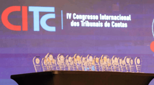 troféus do selo diamante de transparência pública