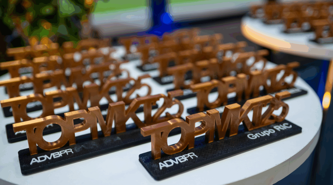 troféus do premio top market adbv/pr