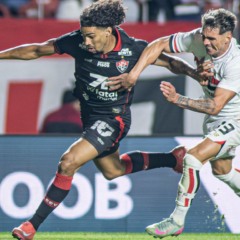 Confronto define o destino do Rubro-negro. (Foto: Victor Ferreira/ Vitória)