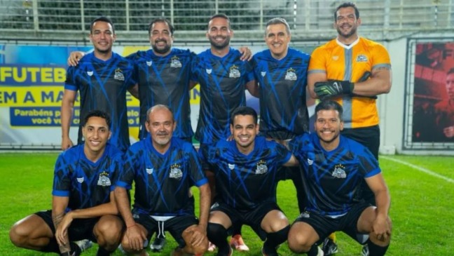 Felipinho, volante do Athletico, foi campeão e artilheiro de torneio de futebol society realizado em Boa Vista, em Roraima. (Foto: Divulgação/Amigos do Clerlânio)