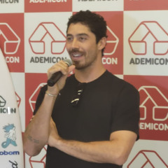 Yago Dora, campeão mundial de surfe. (Foto: Felipe Valente/ Ric RECORD)