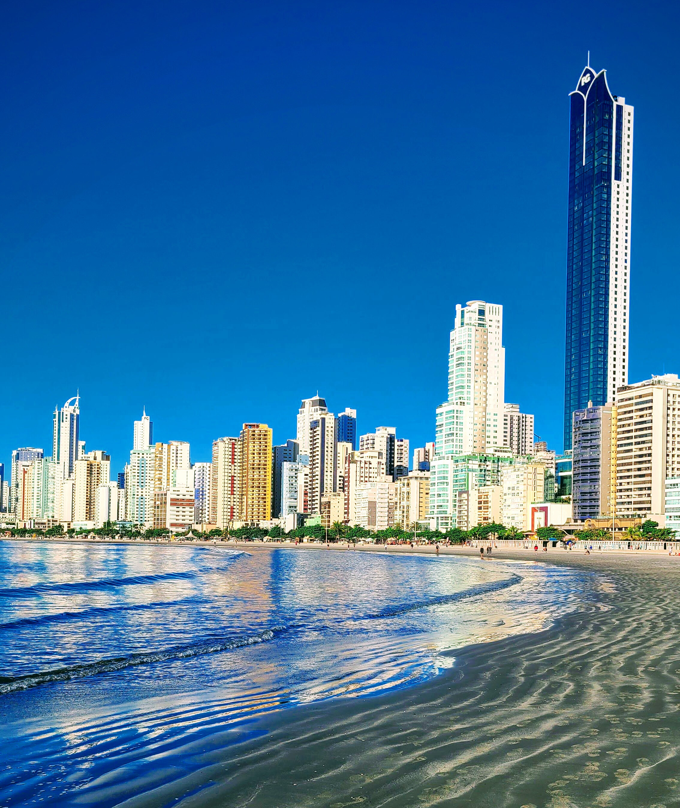 Balneário Camboriú além da praia. Foto Gislene Bastos
