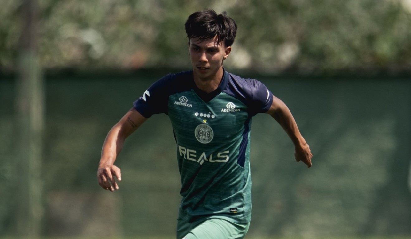 João Almeida em treino do Coritiba
