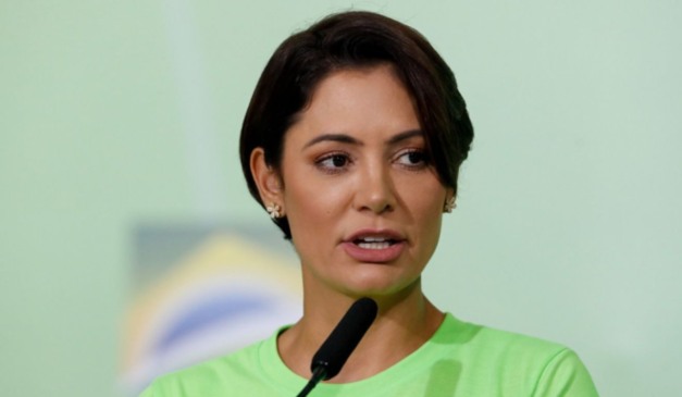 Michelle Bolsonaro; ex-primeira-dama acusou Alexandre de Moraes de ter "sangue nas mãos" após o marido ter internação liberada com lentidão