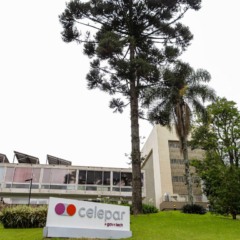Fachada da Celepar, em Curitiba; Companhia pode sofrer privatiza&ccedil;&atilde;o