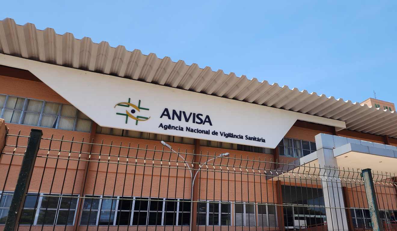 Fachada do prédio da Agência Nacional de Vigilância Sanitária, a Anvisa, em Brasília