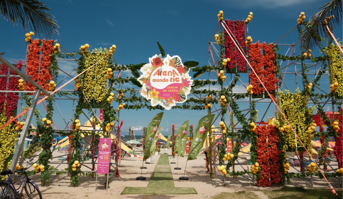 portal de entrada da Arena Mundo Ric - Jardim de Verão