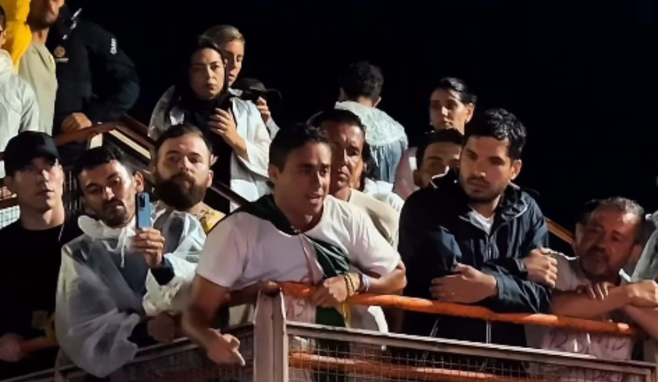 Caminhada de Nikolas Ferreira acontecendo