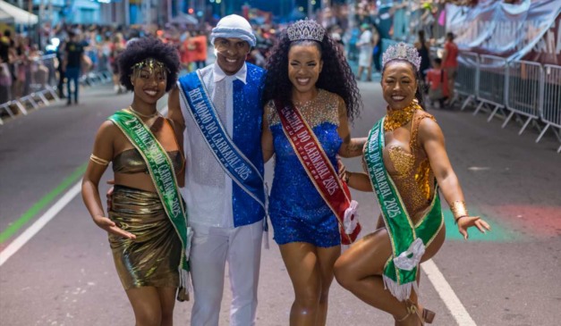 Rei momo, rainha e princesas do carnaval de CUritiba