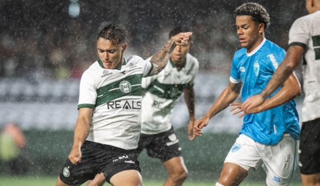 Coritiba e Londrina se enfrentaram pela segunda rodada do Paranaense 2026.