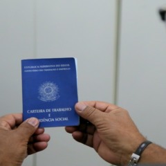 foto de carteira de trabalho fisica