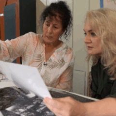 print de um trecho do document&aacute;rio &Agrave; Mesa, da Ric Record