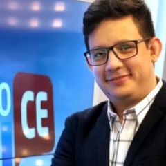 Erlan Bastos no est&uacute;dio do programa Balan&ccedil;o Geral