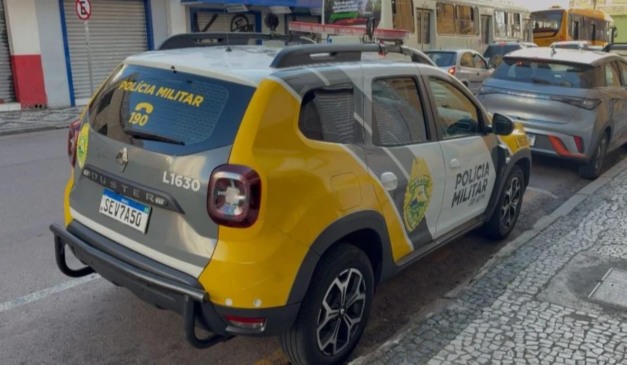foto de viatura da polícia militar do paraná