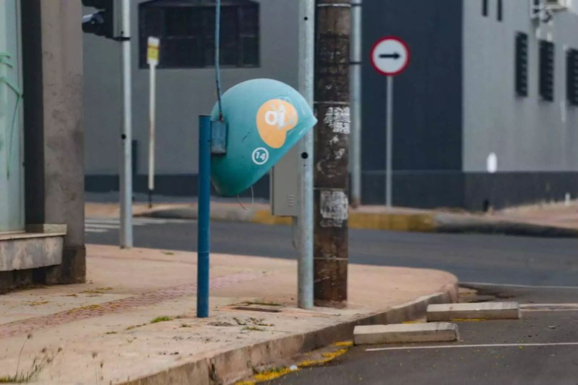 Fim do orelhão: equipamento some do mapa até 2028