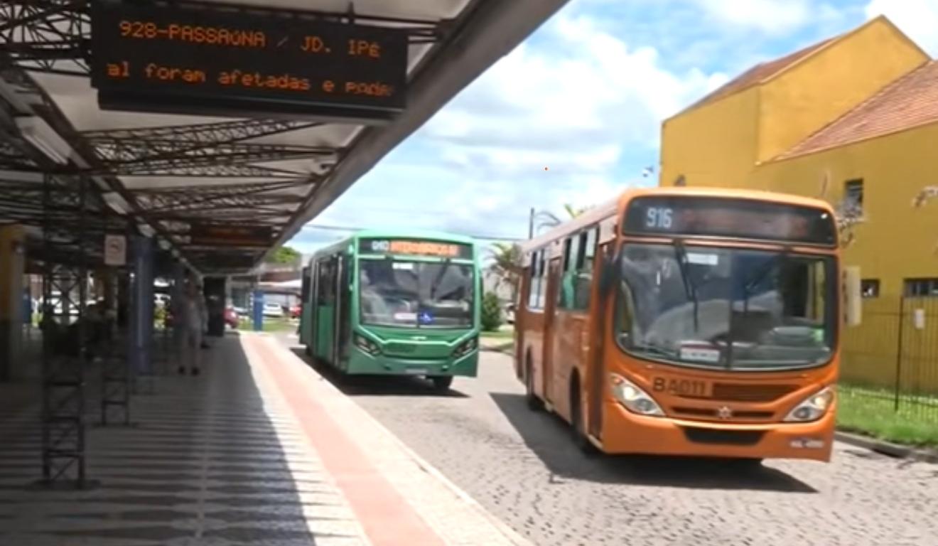 paralisação de ônibus em Curitiba