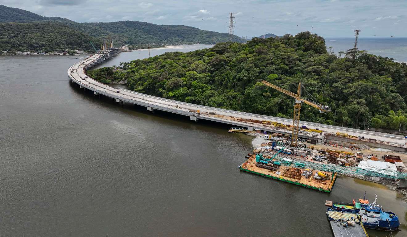foto da ponte de guaratuba, no paraná