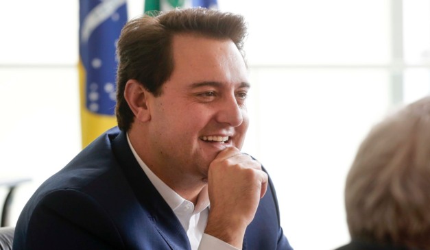 Foto do governador Carlos Massa Ratinho Junior