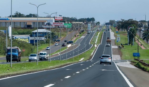 foto de rodovia no paraná