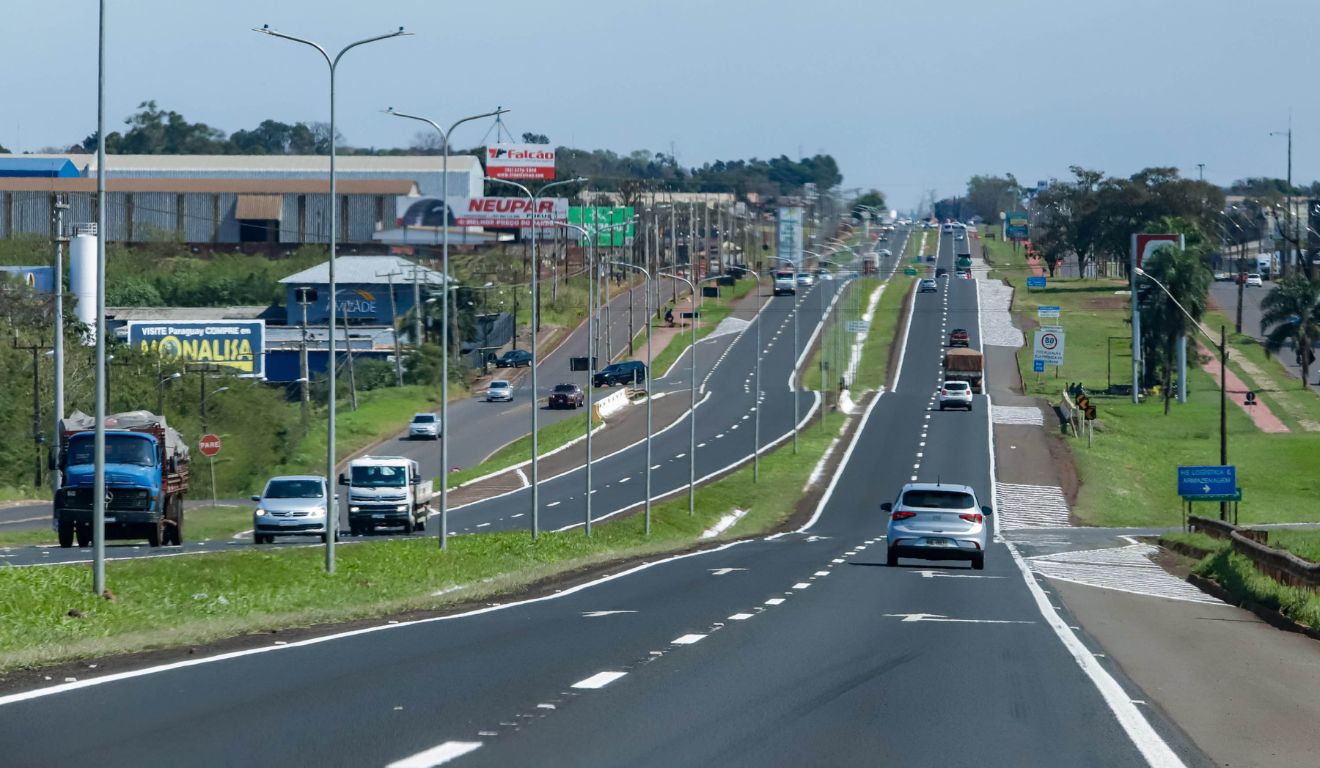 foto de rodovia no paraná
