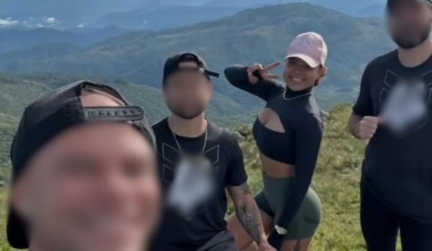 Thayane Smith no Pico Araçatuba, com amigos, no Paraná
