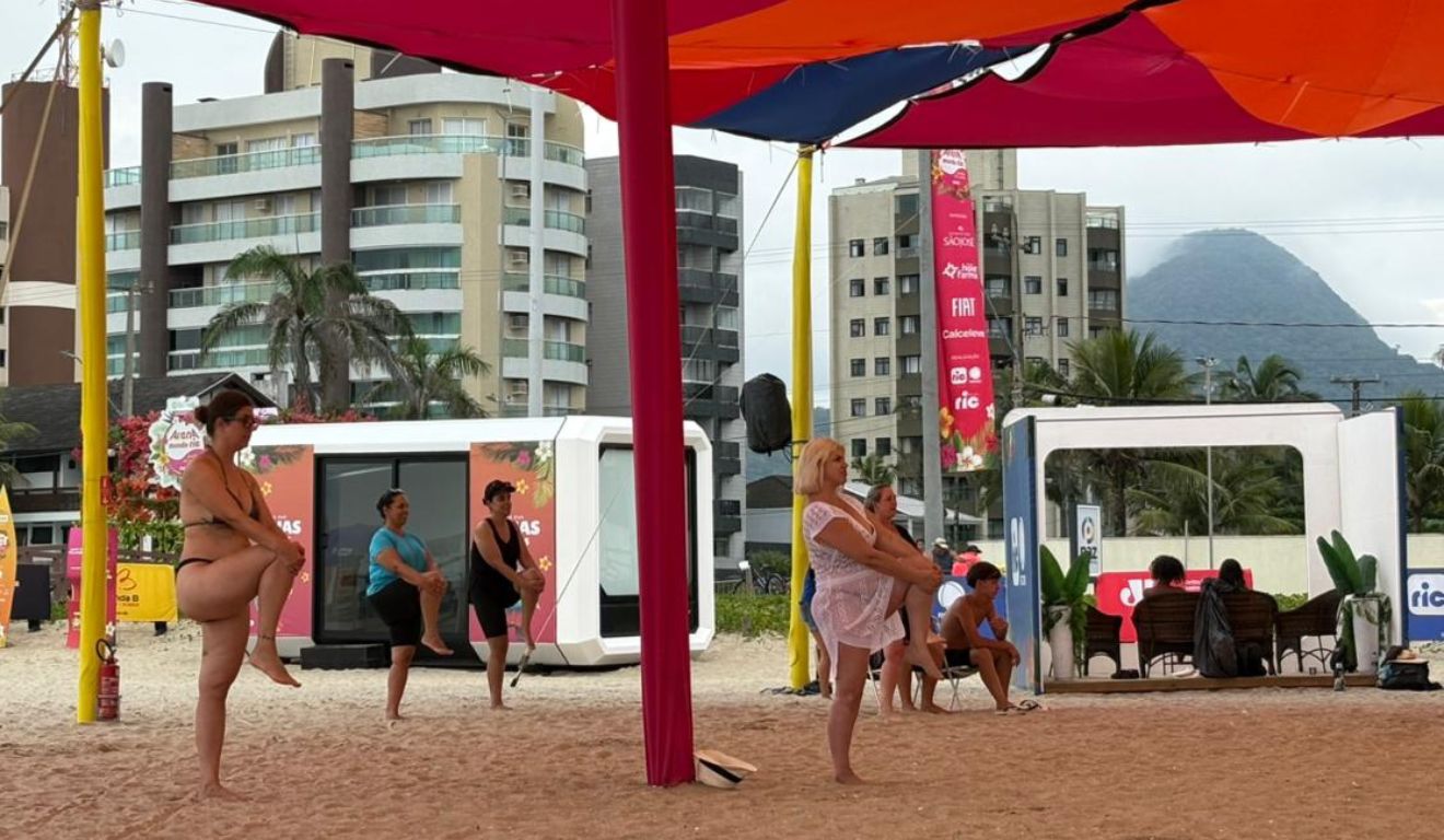 aula de yoga na arena mundo ric