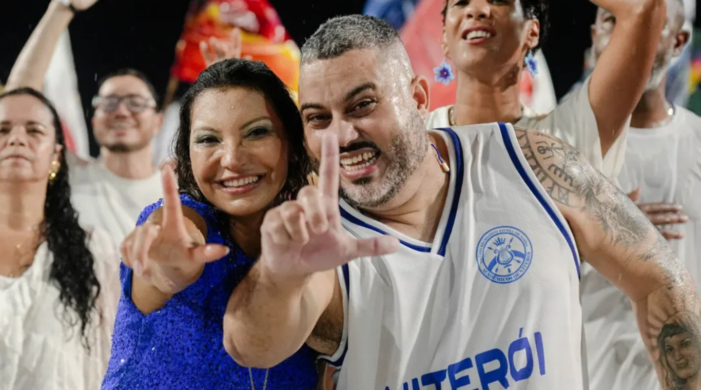 Acadêmicos de Niterói Carnaval Lula e Janja