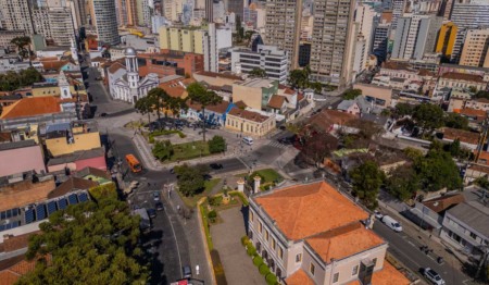 foto do centro de curitiba