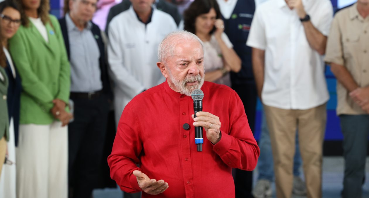Lula diz que proibiu assessor de Trump de visitar o Brasil