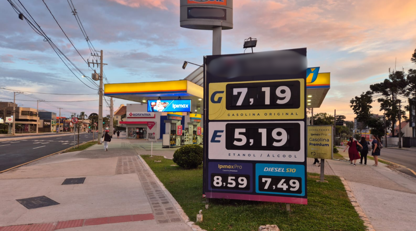 preço da gasolina reajuste postos de Curitiba