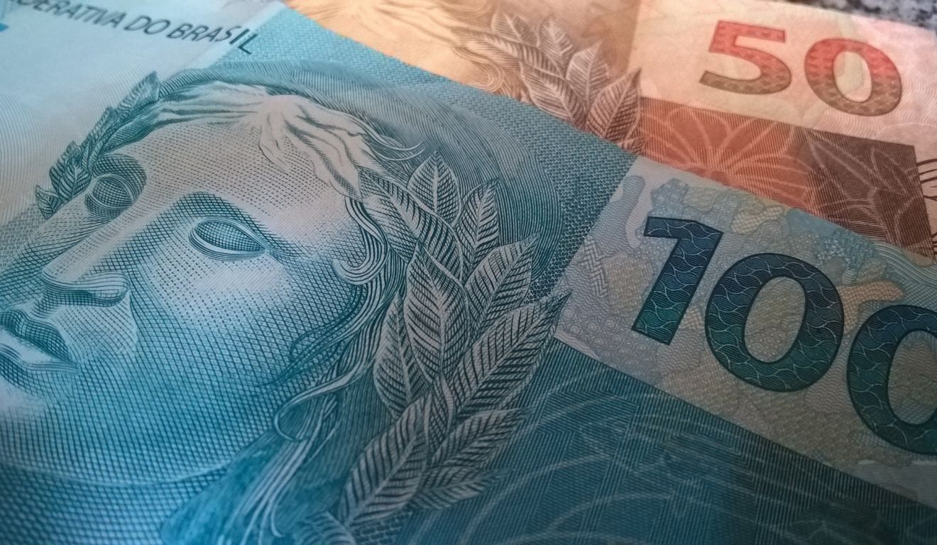 Índice de atividade econômica recua em julho, diz Banco Central