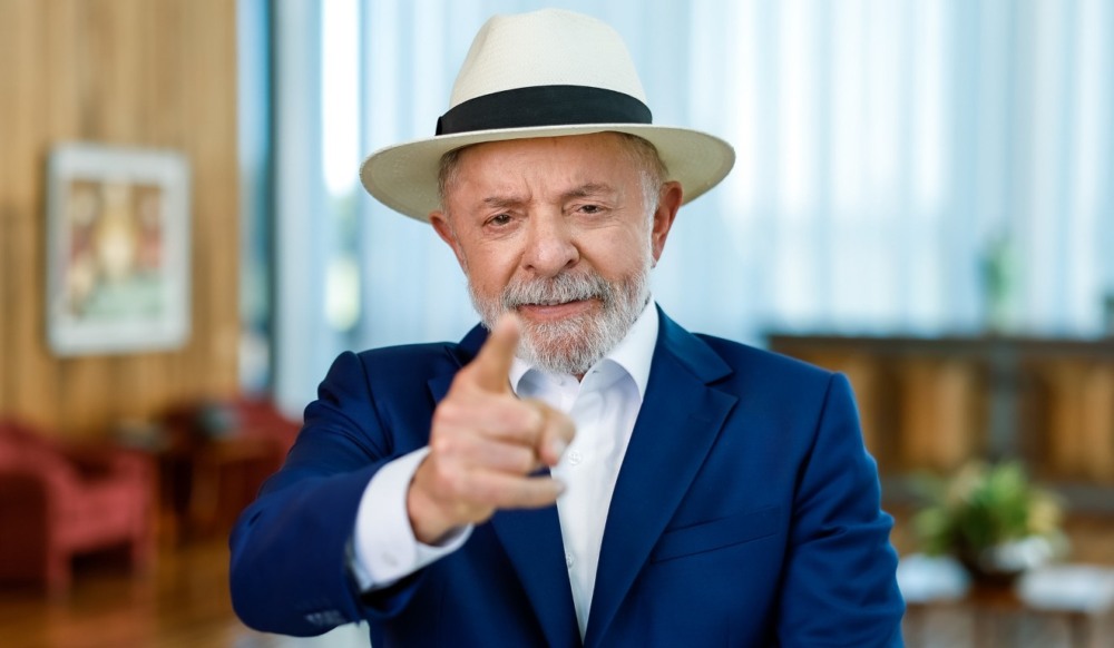 Lula veta estágio como experiência profissional - Ric.com.br
