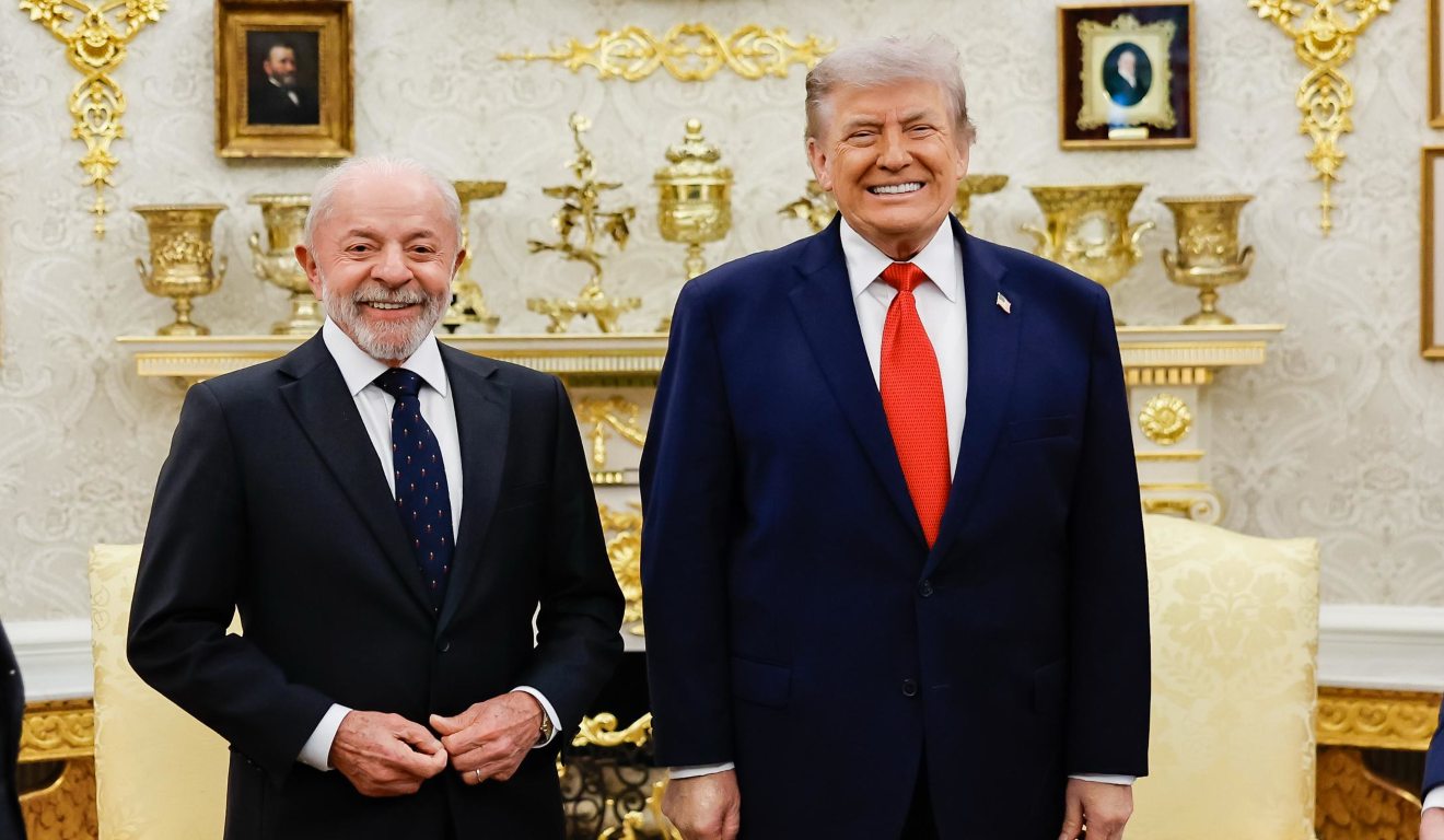 Sem provas, Trump diz que eleição no Brasil “parece fraude”, mas diz gostar de Lula