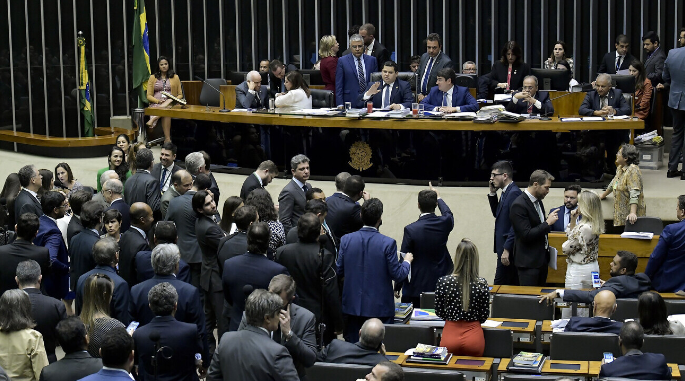 Crise no STF impulsiona articulação no Congresso por reforma do Judiciário
