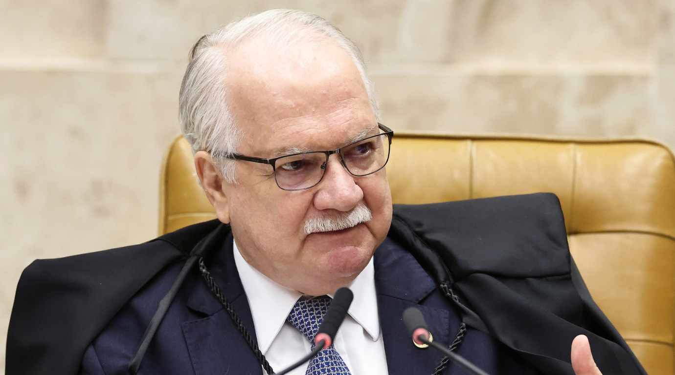 Fachin aguarda Dino para destravar ações de Moraes e Mendonça no caso Master