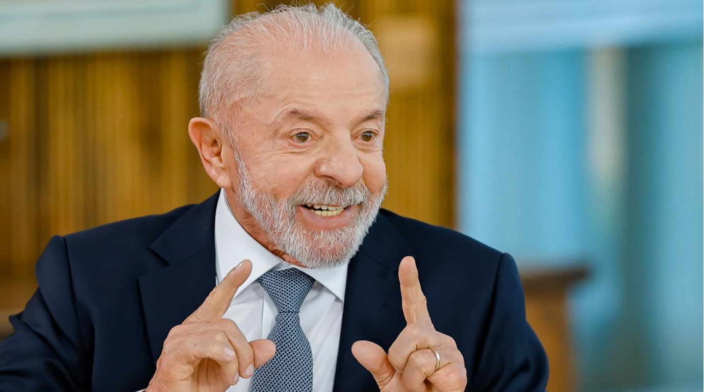 Lula defende ampla reforma e fim do Fundo Eleitoral: ‘Promiscuidade política’