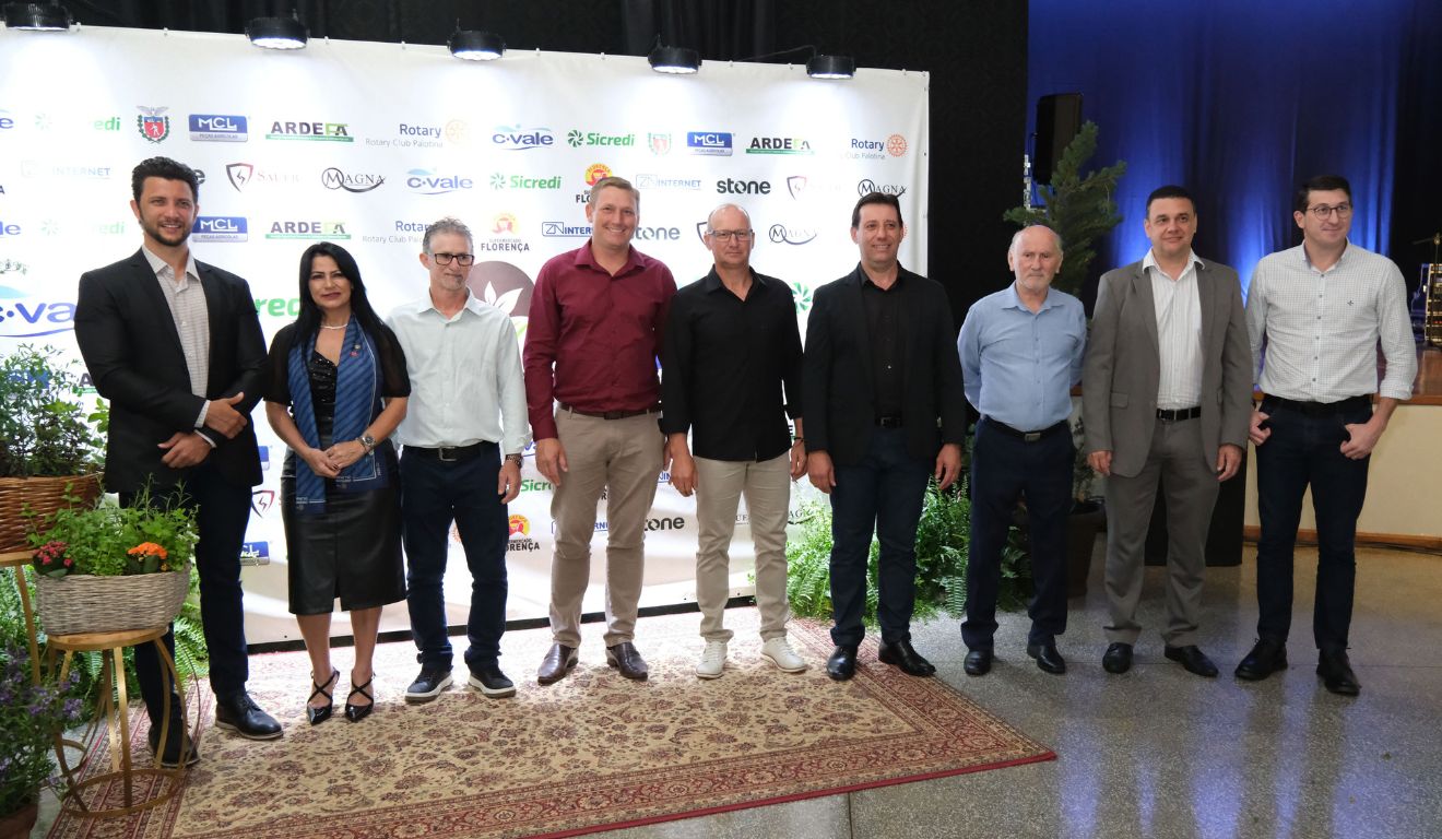 Produtores da C.Vale são homenageados pelo Rotary Club Palotina