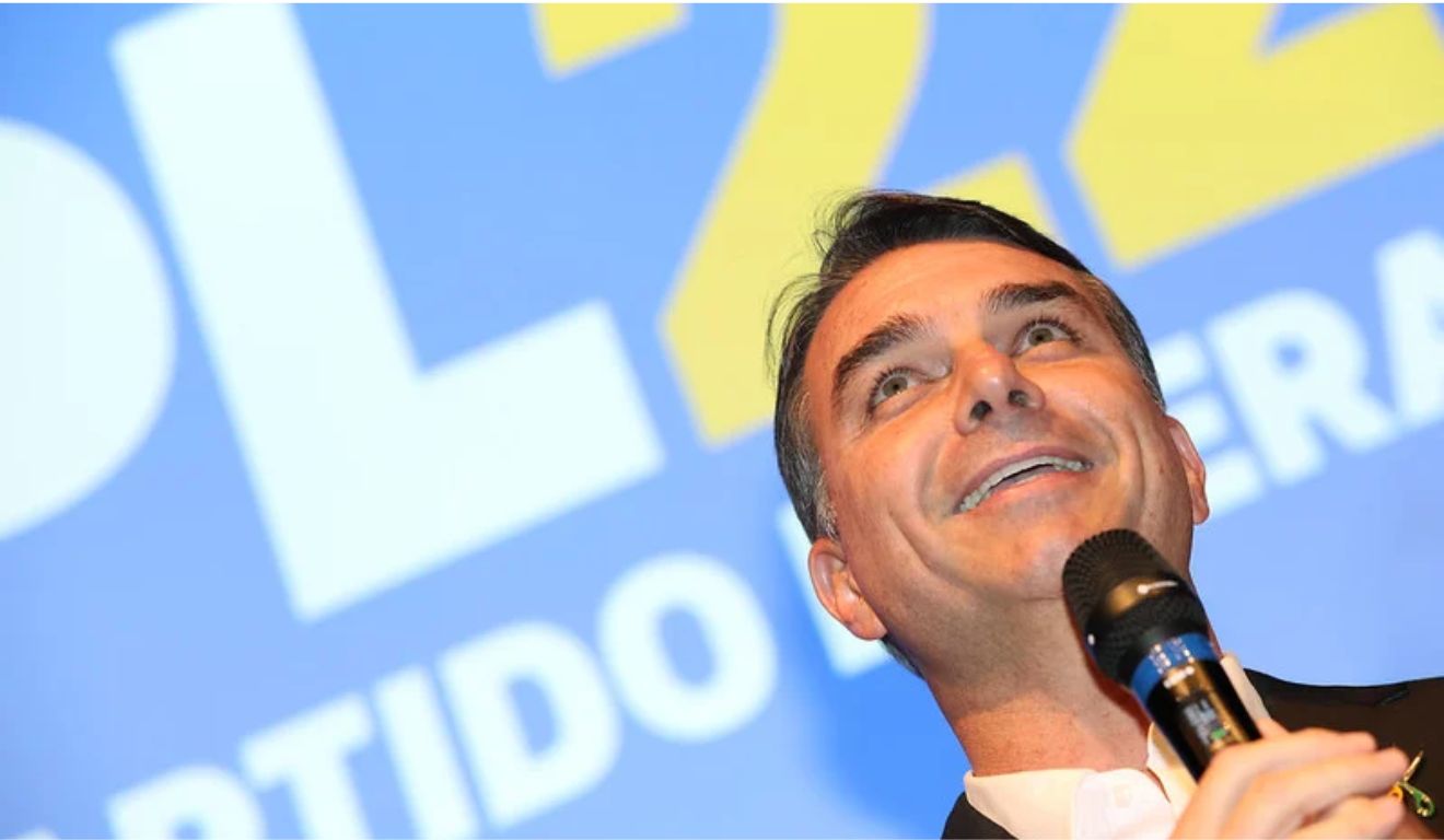 CNBB rebate Flávio Bolsonaro e faz alerta: “Mentira não se combate com outra mentira”