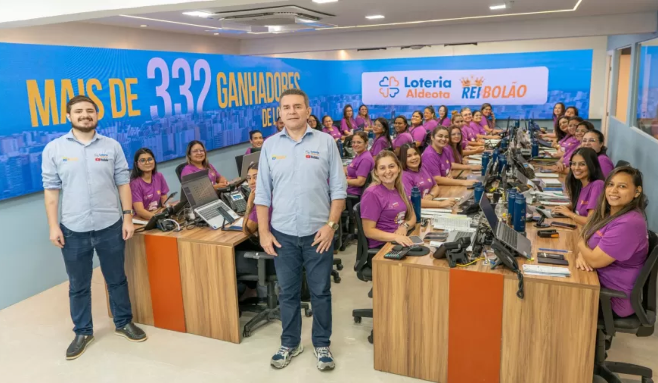 Alessandro Montenegro comprou uma lotérica de 80 metros quadrados em Fortaleza em 2005, viu 35 clientes dividirem R$ 105 milhões da Mega-Sena em 2020, largou a construtora e criou um delivery de bolões que hoje fatura R$ 57 milhões por ano e atende apostadores de todo o país