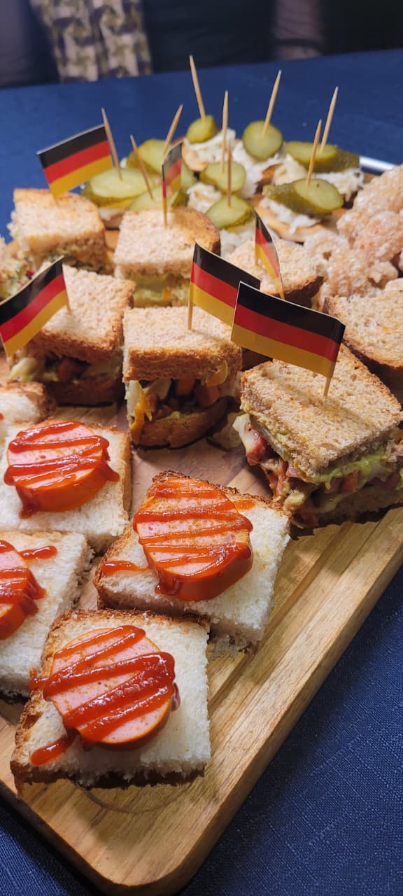 Oktoberfest do Ukra Bar reúne chope, gastronomia e cultura em Curitiba