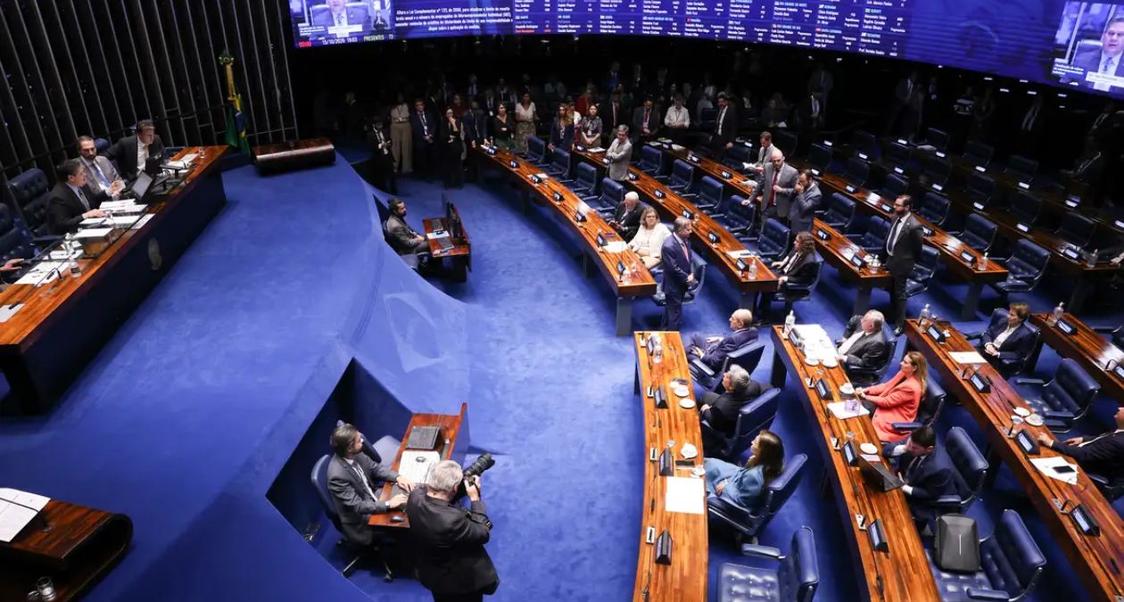 Senado aprova teto de faturamento de R$ 110 mil para MEIs em 2027