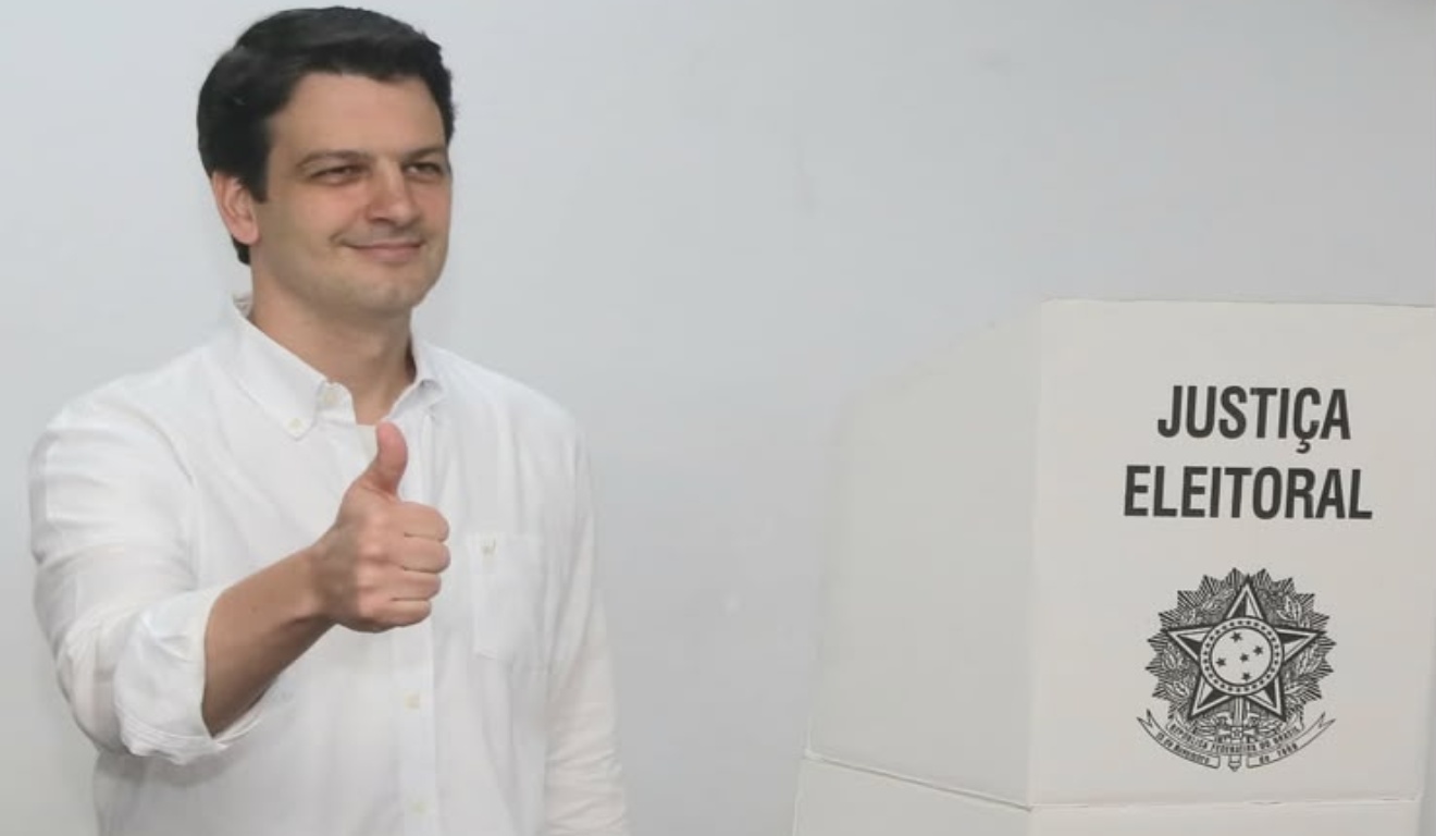 Eduardo Pimentel reage à vitória de petista: “Desejo ao presidente Lula sucesso”