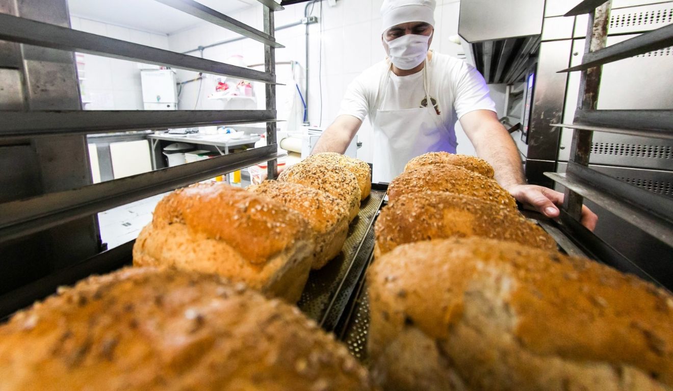 Indústria de alimentos e bebidas do Paraná aposta em tecnologia para produzir mais e melhor