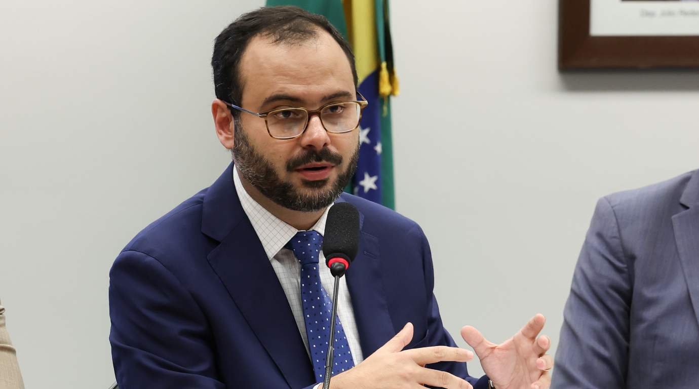 Perdão de dívidas de MEIs começará nos próximos dias, diz ministro