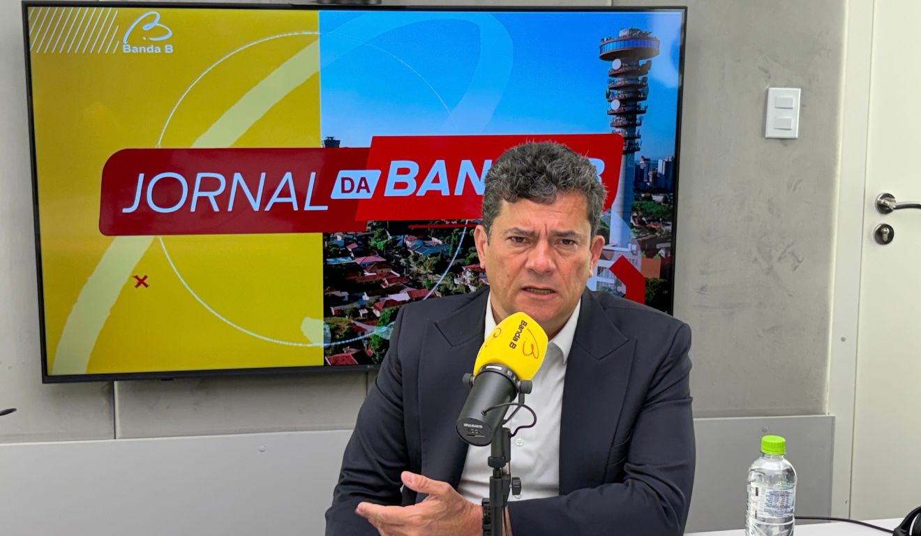 Moro nega aumento no IPVA e quer continuar Escolas Cívico-Militares