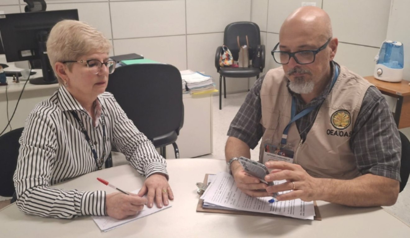 TRE-PR recebe observadores eleitorais nacionais e internacionais para acompanhar votação
